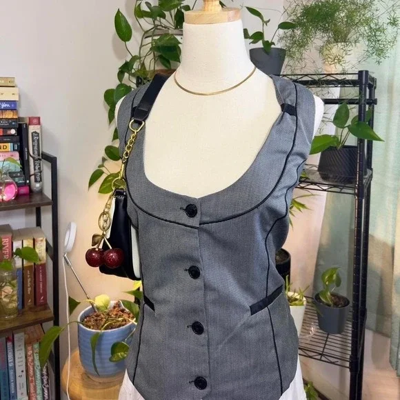 Y2K Stooshy Button Vest Top Size XL Corpcore Grunge Office Siren - Picture 2 of 8